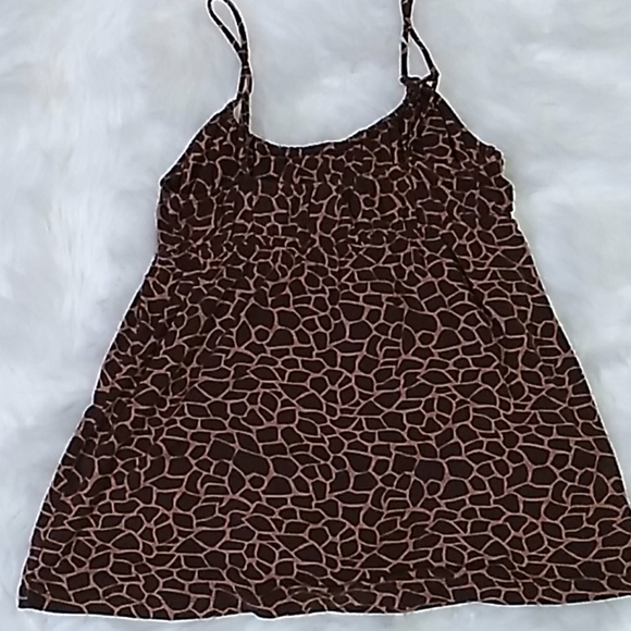 3 for $10 Giraffe Print Tank Top - Picture 4 of 4